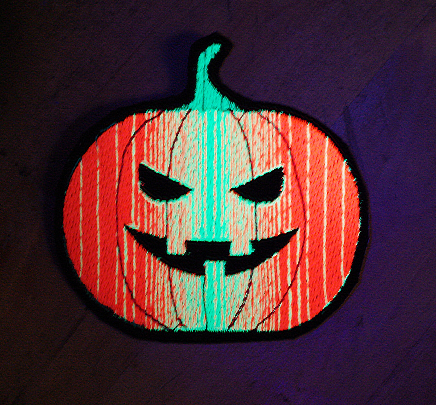 UV glowing pumpkin patch