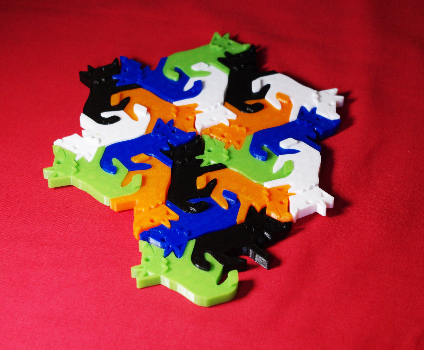 3d Printed Foxblocks - Tessellating stackable foxes! Can be used as fridge magnets. Fast dispatch. Free delivery in UK!