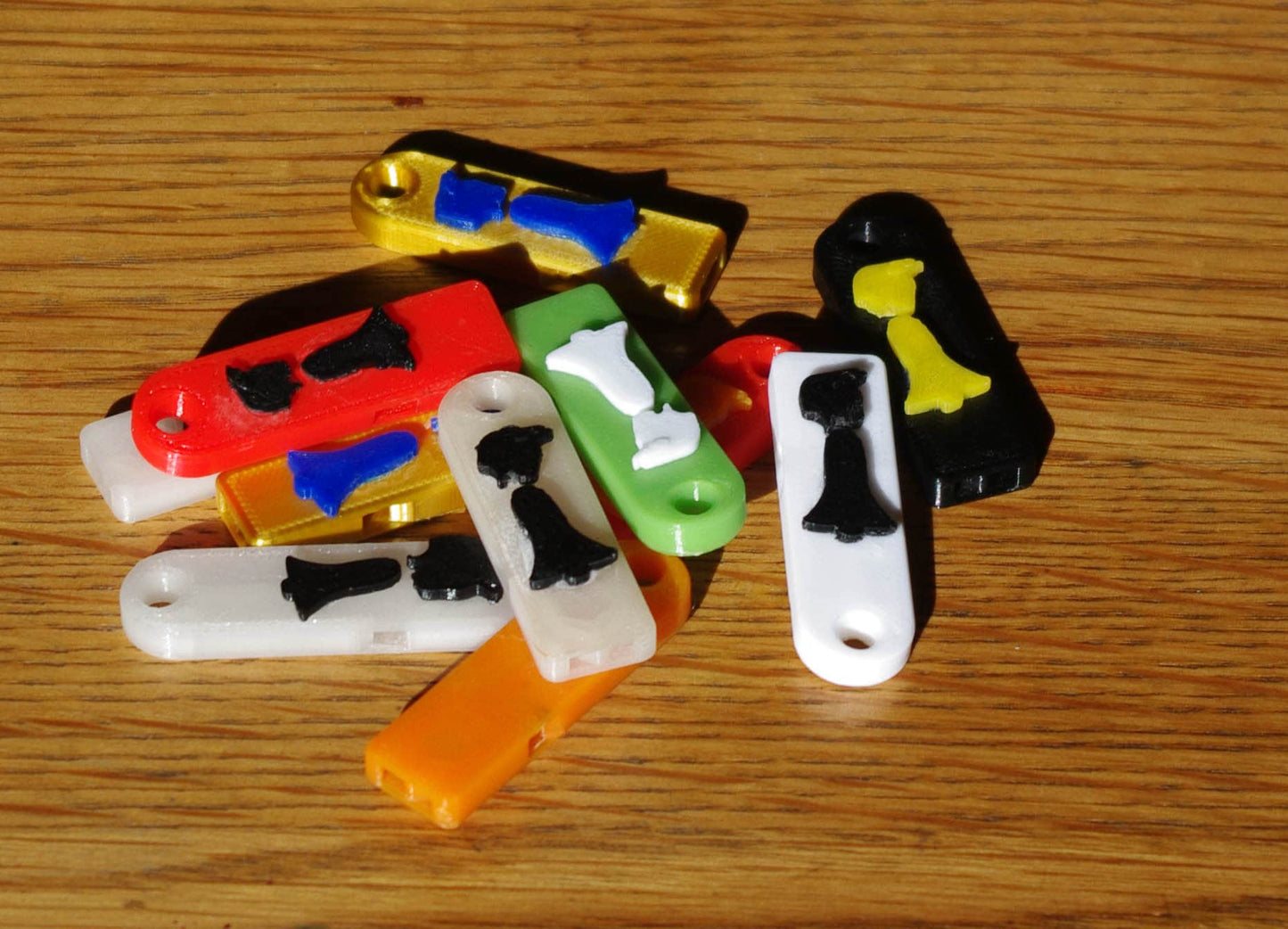 Very Loud 3d printed cat megaphone keychain whistle. Quick UK dispatch. Various Colours